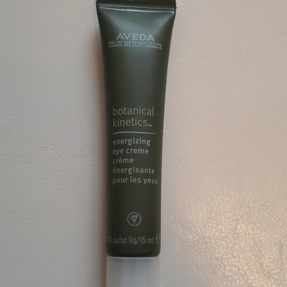Aveda Energizing Eye cream